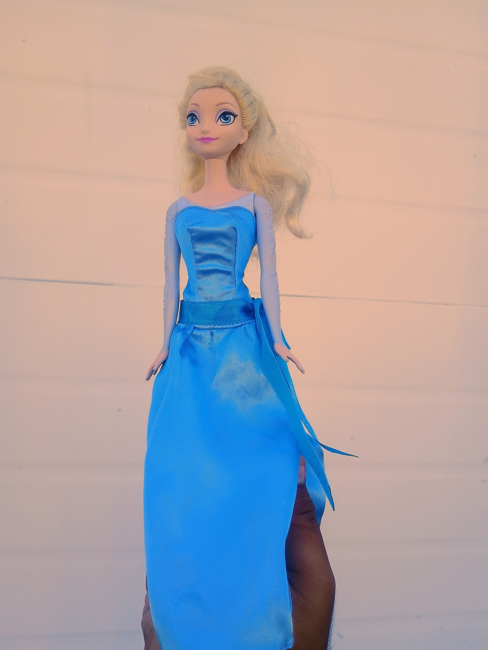 Elsa FROZEN Disney Doll
